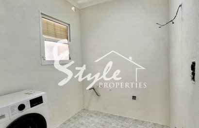 Resale - Apartment - Orihuela Costa  - Playa Flamenca