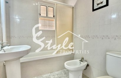 Resale - Apartment - Orihuela Costa  - Playa Flamenca