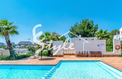 Resale - Apartment - Orihuela Costa  - Las Colinas Golf