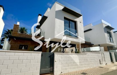 Resale - Villa - Orihuela Costa  - Lomas de Cabo Roig