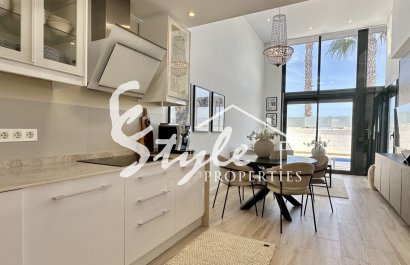 Resale - Villa - Orihuela Costa  - Lomas de Cabo Roig