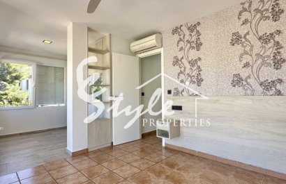 Reventa - Villa - Orihuela Costa  - Villamartin