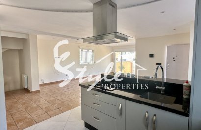 Reventa - Villa - Orihuela Costa  - Villamartin