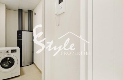 Resale - Apartment - Torrevieja - La Veleta