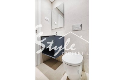 Resale - Apartment - Torrevieja - La Veleta