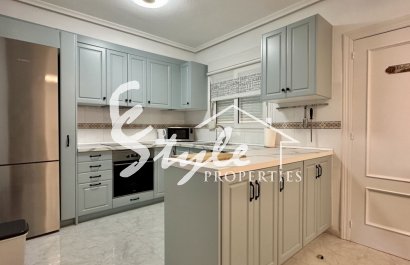 Resale - Apartment - Orihuela Costa  - Playa Flamenca