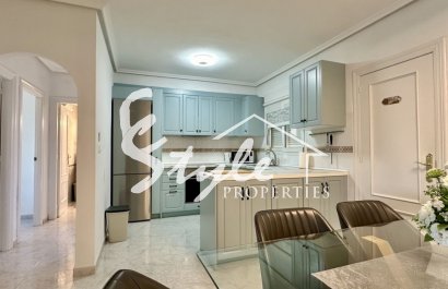 Resale - Apartment - Orihuela Costa  - Playa Flamenca