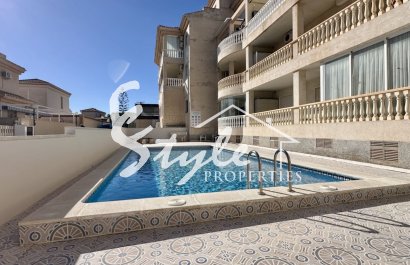 Resale - Apartment - Orihuela Costa  - Playa Flamenca