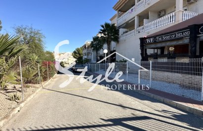 Resale - Apartment - Orihuela Costa  - Playa Flamenca