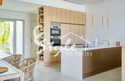 Resale - Detached - Orihuela Costa  - Las Colinas Golf