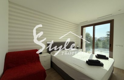 Вторичное жилье - Detached - Ориуэла - Las Colinas Golf