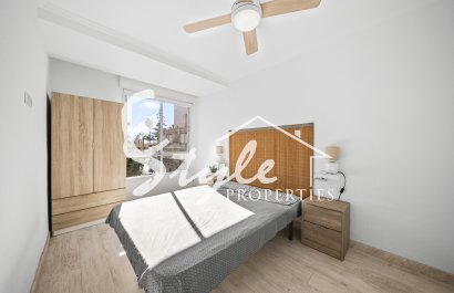 Resale - Apartamento - Torrevieja - Puerto