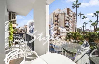 Resale - Apartamento - Torrevieja - Puerto