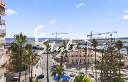 Resale - Apartamento - Torrevieja - Puerto