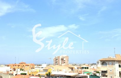 Resale - Apartamento - Torrevieja - Center