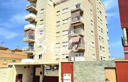 Resale - Apartamento - Torrevieja - Center