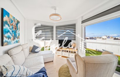 Reventa - Ático - Torrevieja  - La Mata