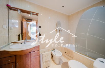 Resale - Apartamento - Orihuela Costa  - Playa Flamenca