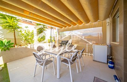 Вторичное жилье - Вилла - Ориуэла Коста  - Ломас де Кабо Роиг