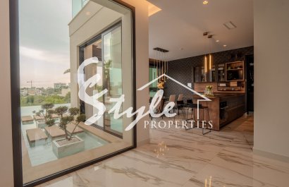 Resale - Villa - Orihuela Costa  - Las Colinas Golf