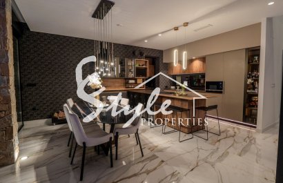 Resale - Villa - Orihuela Costa  - Las Colinas Golf