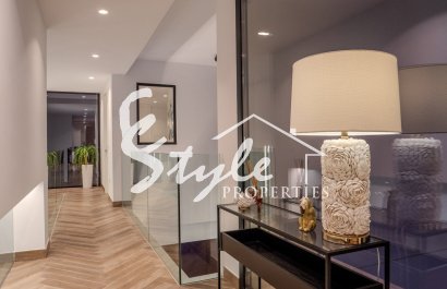 Resale - Villa - Orihuela Costa  - Las Colinas Golf