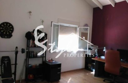 Resale - Villa - La Matanza