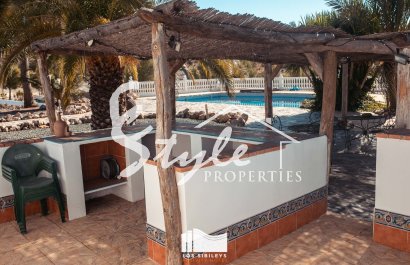 Resale - Villa - Lorca