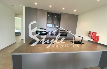 Reventa - Apartamento - Las Colinas - Las Colinas Golf