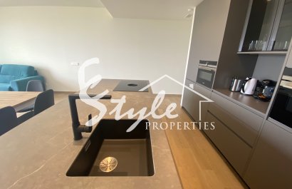 Reventa - Apartamento - Las Colinas - Las Colinas Golf