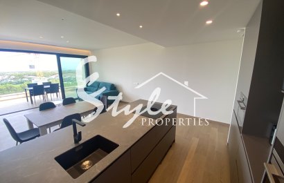 Reventa - Apartamento - Las Colinas - Las Colinas Golf