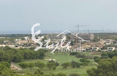 Reventa - Apartamento - Las Colinas - Las Colinas Golf