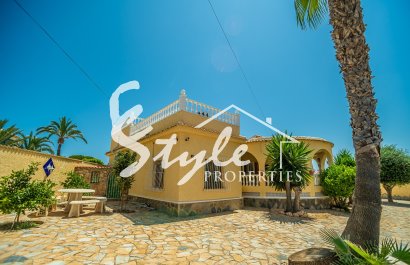 Resale - Villa - Torrevieja - La Siesta