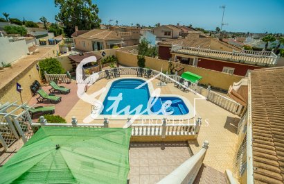 Resale - Villa - Torrevieja - La Siesta