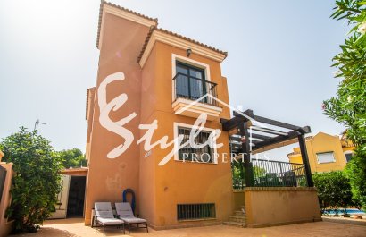 Resale - Villa - Torrevieja - Los Balcones