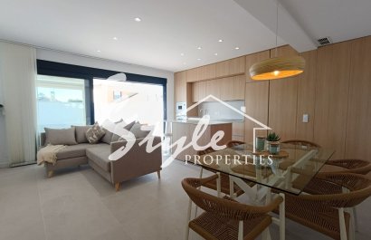 Resale - Villa - El Chaparral - El Chaparal