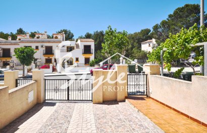 Вторичное жилье - Townhouse - Пинар де Камповерде - Pinar De Campoverde