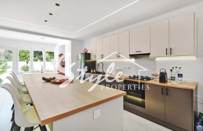 Вторичное жилье - Вилла - Пинар де Камповерде - Pinar De Campoverde