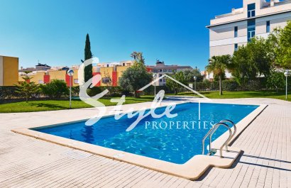 Resale - Apartamento - Villamartin, Orihuela Costa - Villamartin