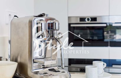 Resale - Villa - Las Colinas - Las Colinas Golf