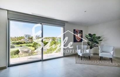 Resale - Villa - Las Colinas - Las Colinas Golf