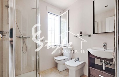 Вторичное жилье - Вилла - Пинар де Камповерде - Pinar De Campoverde