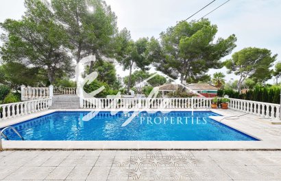 Вторичное жилье - Вилла - Пинар де Камповерде - Pinar De Campoverde