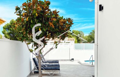 Вторичное жилье - Вилла - Пинар де Камповерде - Pinar De Campoverde