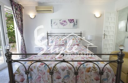 Reventa - Villa - Torrevieja  - San luis