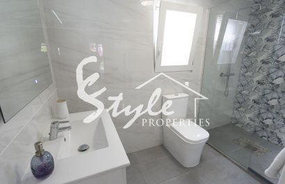 Reventa - Villa - Torrevieja  - San luis