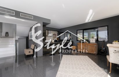 Resale - Villa - San Fulgencio - La Marina