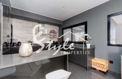 Resale - Villa - San Fulgencio - La Marina