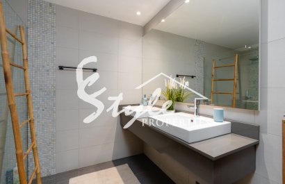 Resale - Villa - San Fulgencio - La Marina