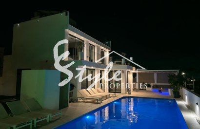 Resale - Villa - San Fulgencio - La Marina